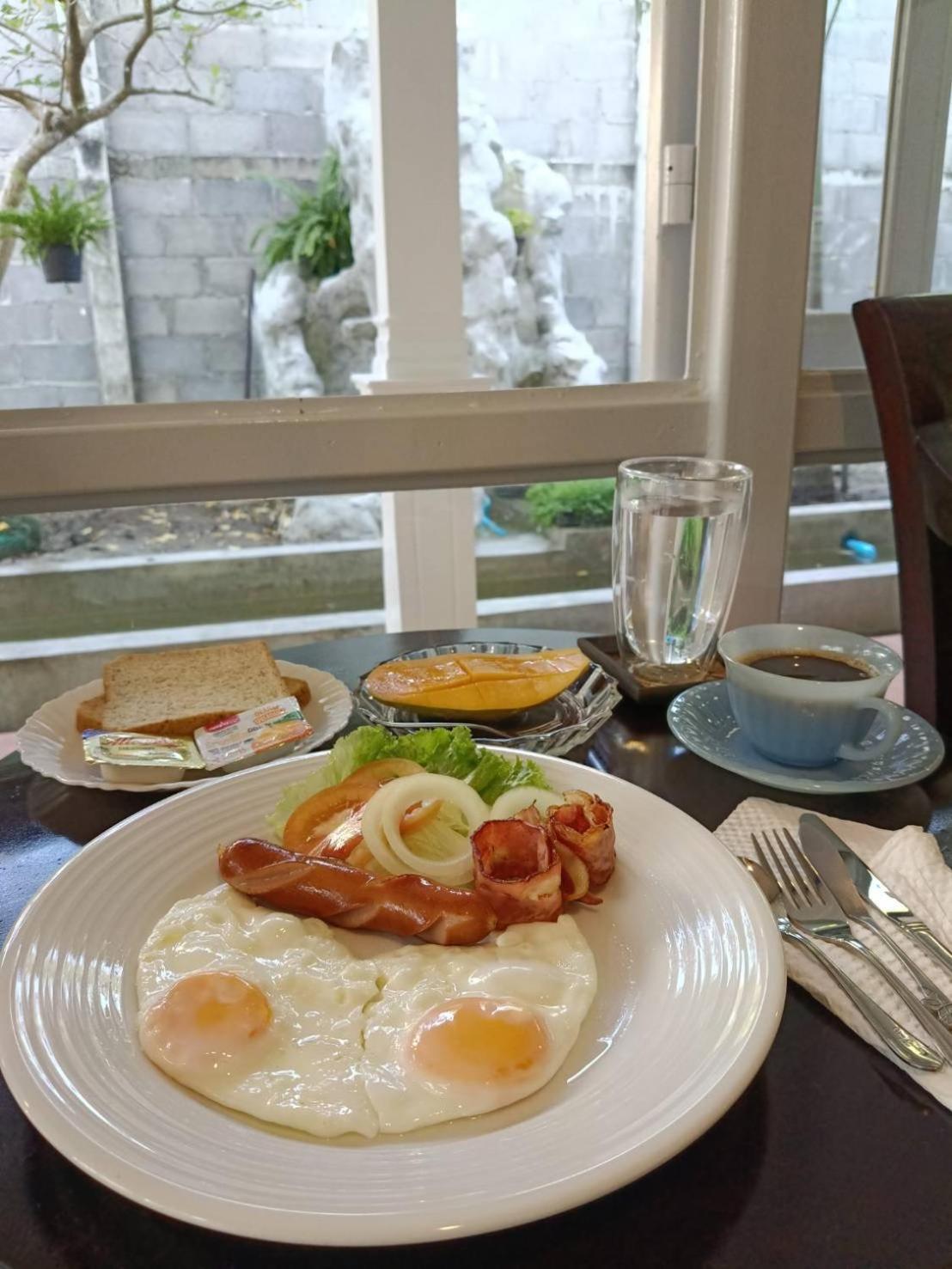 Baan Debtida Hotel Bangkok Bagian luar foto